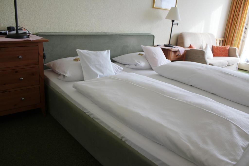 Burgdacherl Hotel Neubeuern Camera foto