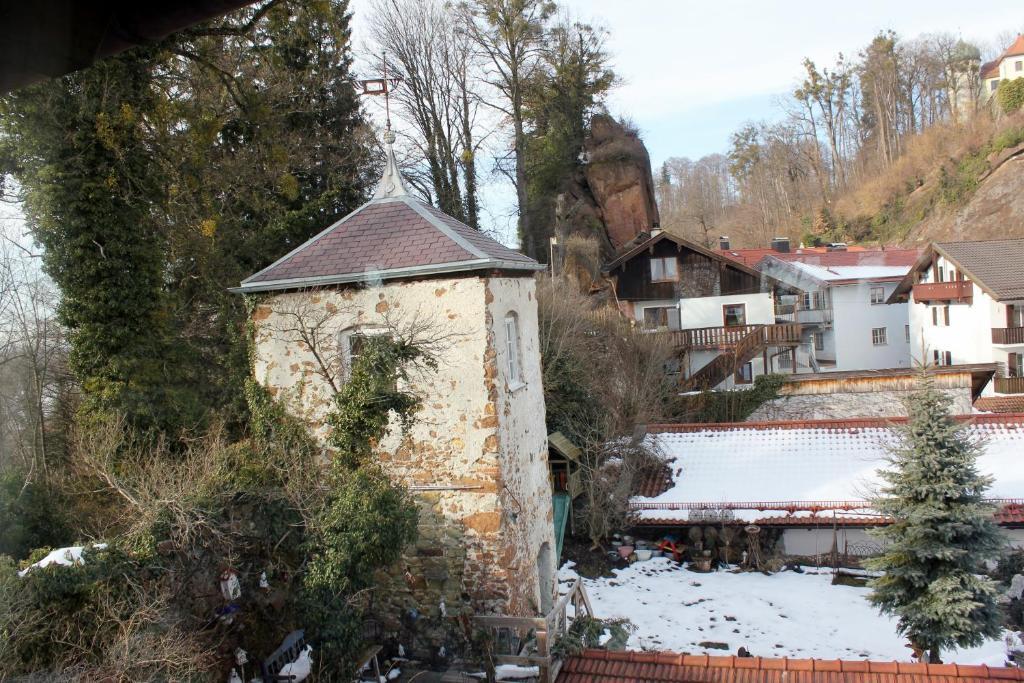 Burgdacherl Hotel Neubeuern Esterno foto