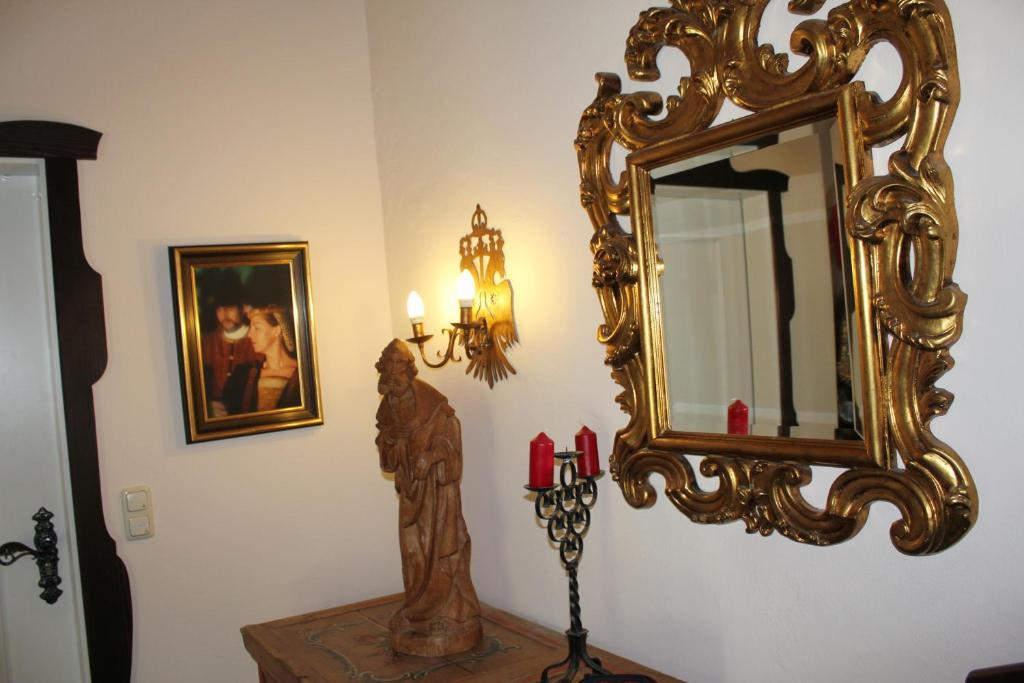 Burgdacherl Hotel Neubeuern Esterno foto