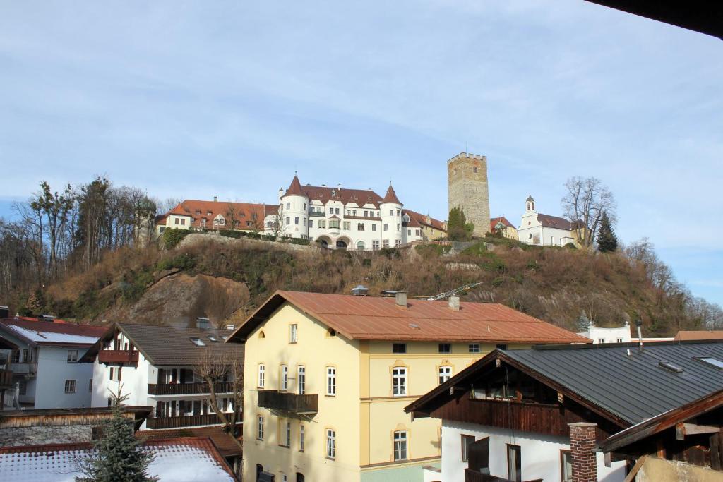Burgdacherl Hotel Neubeuern Camera foto