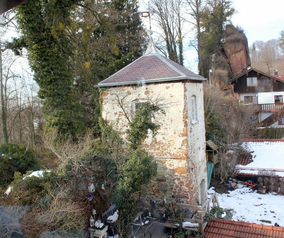 Burgdacherl Hotel Neubeuern Esterno foto